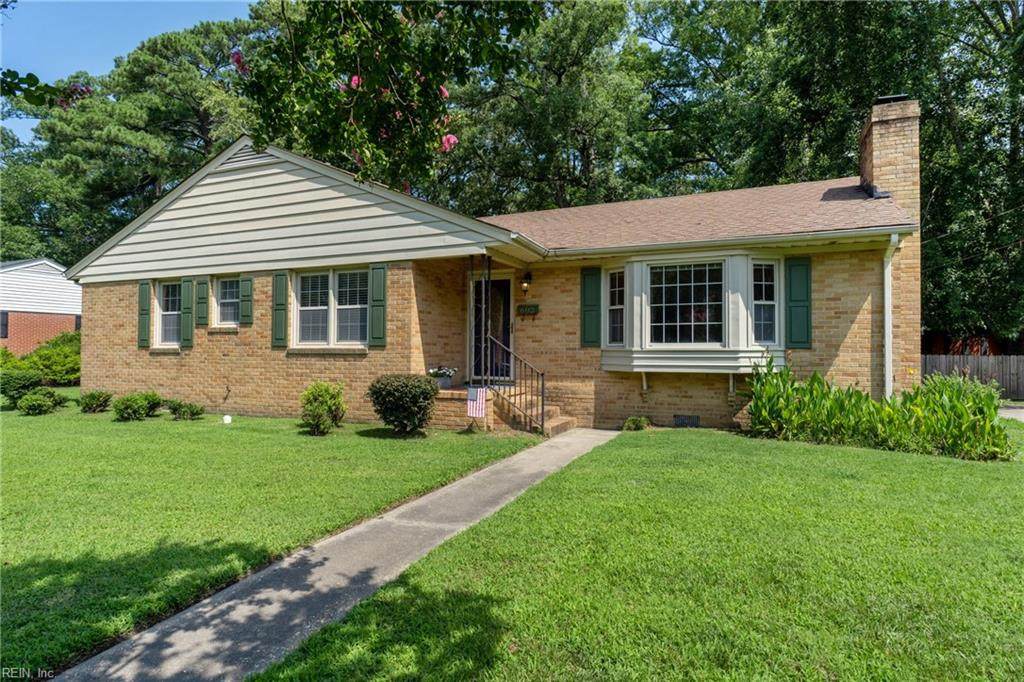 602 Azalea Ct - Photo 1