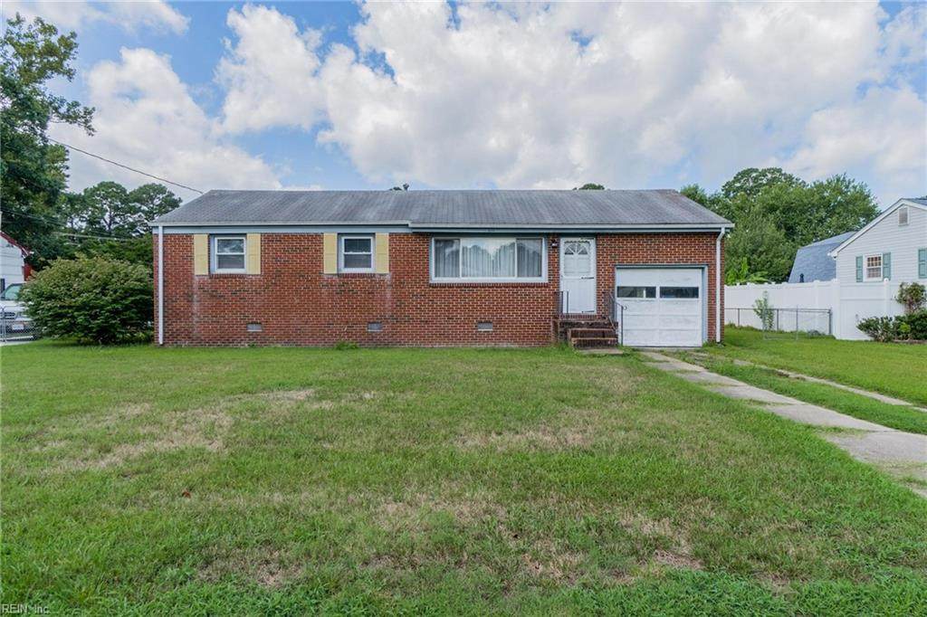 714 Berkshire Rd - Photo 1