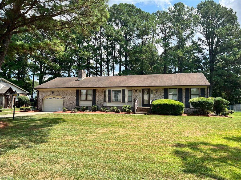 813 Arnold Palmer Dr - Photo 1