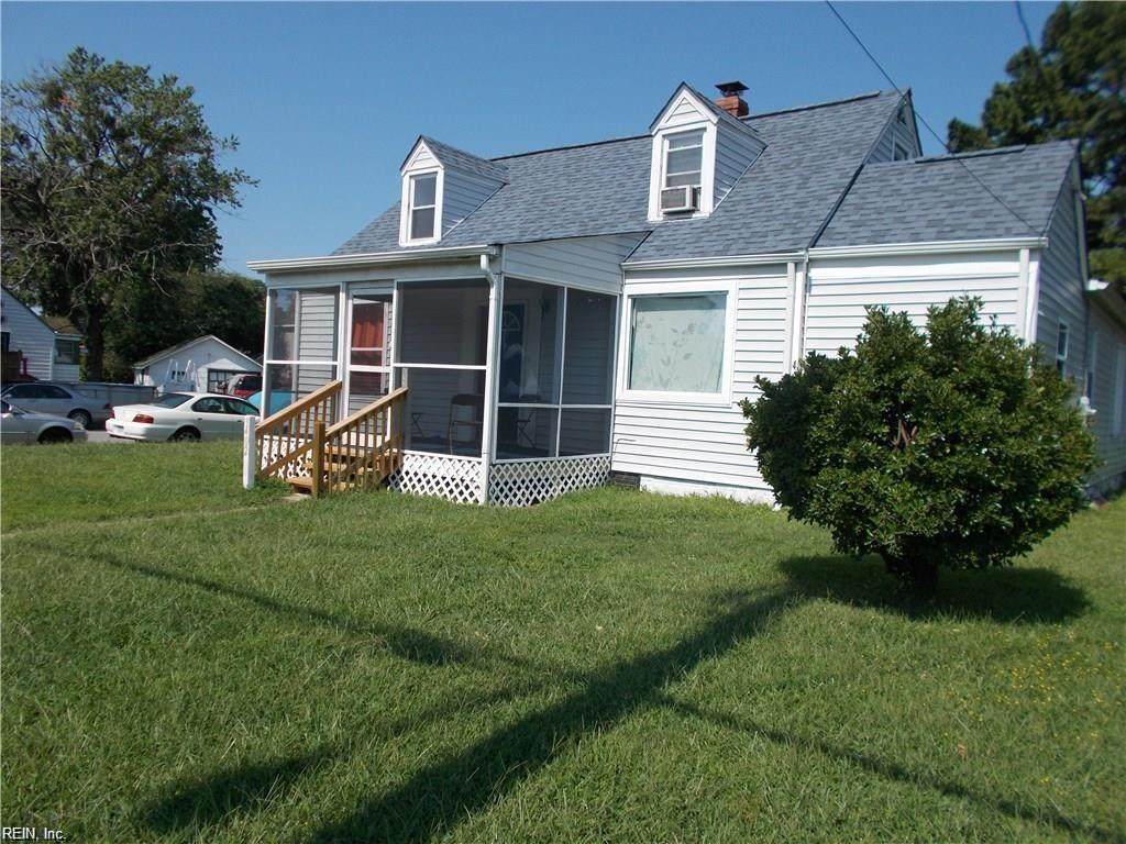 3402 Turnpike Rd - Photo 1