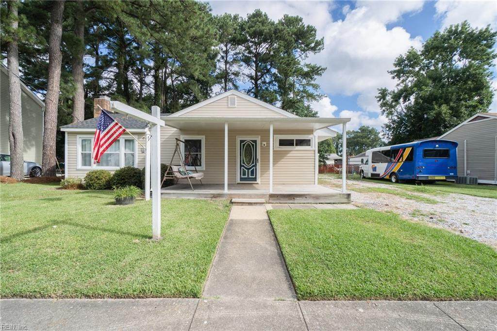 2424 Youngman Rd - Photo 1