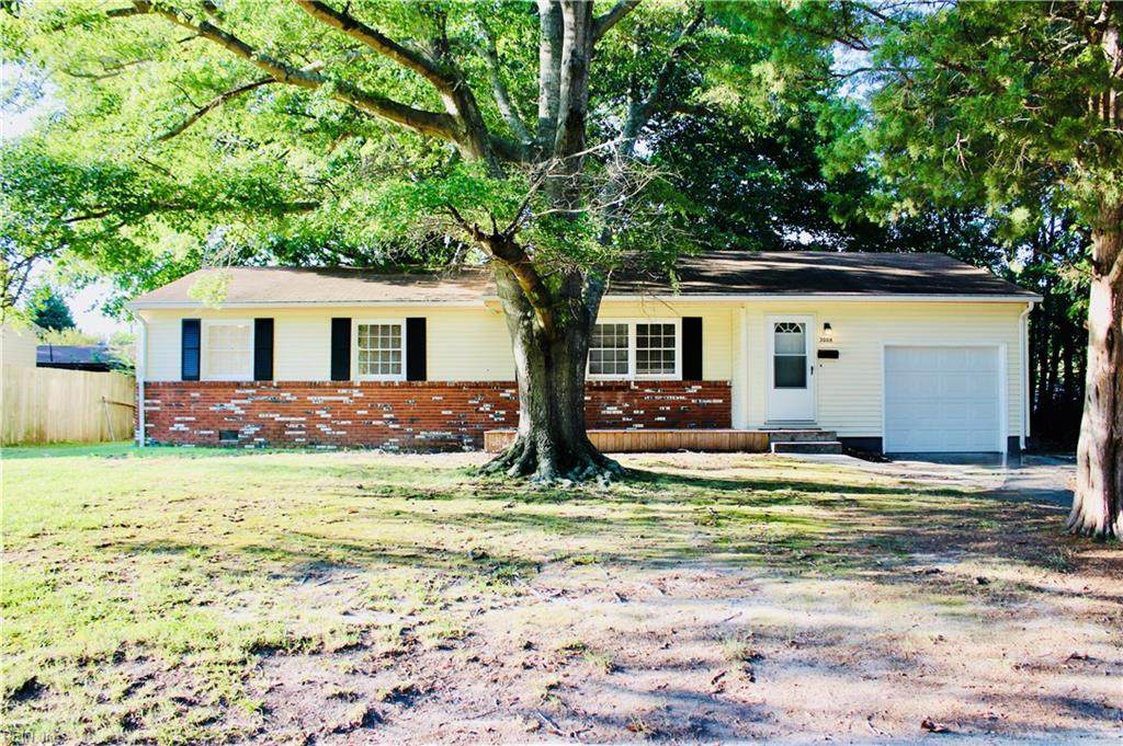 3008 Coach House Ln - Photo 1