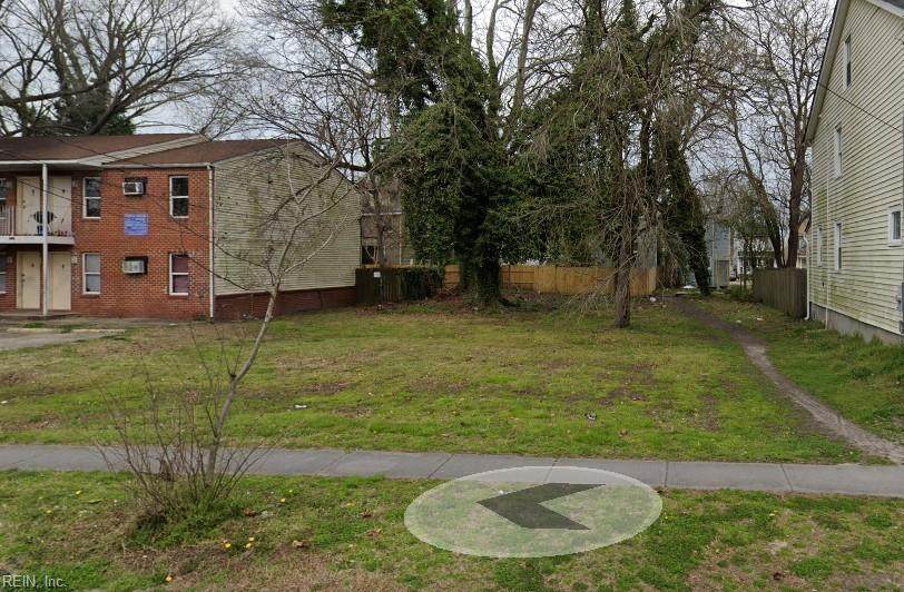 736 A Ave - Photo 1