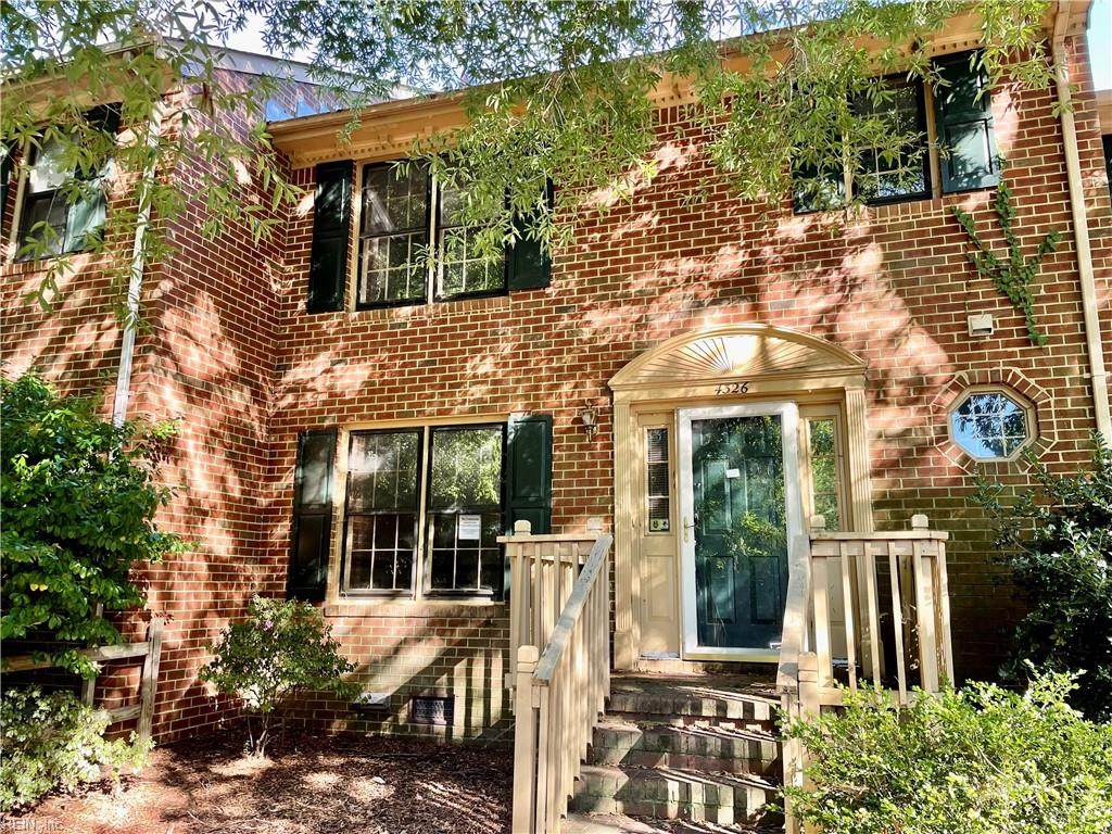 4326 Silverleaf Dr - Photo 1