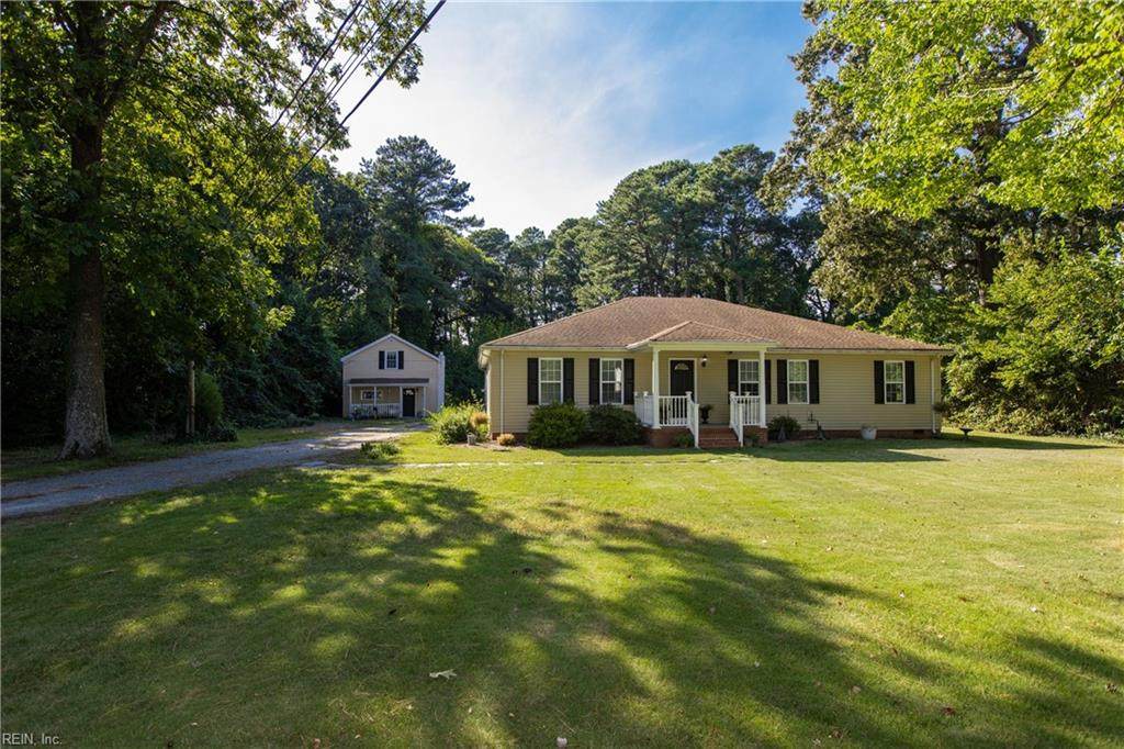 844 Sparrow Rd - Photo 1