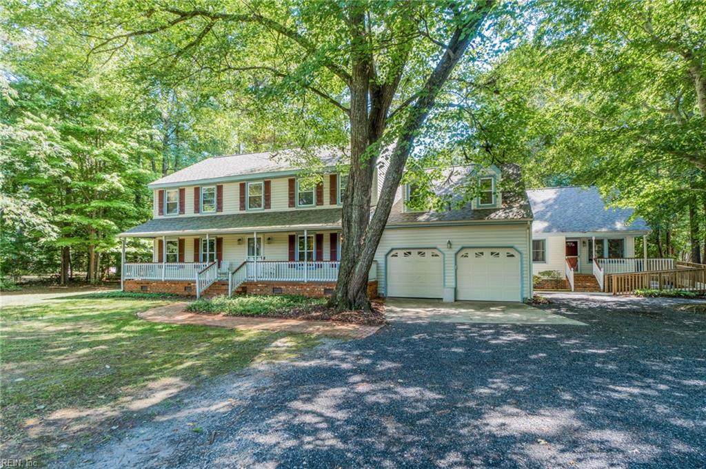 3445 Labrador Ln - Photo 1
