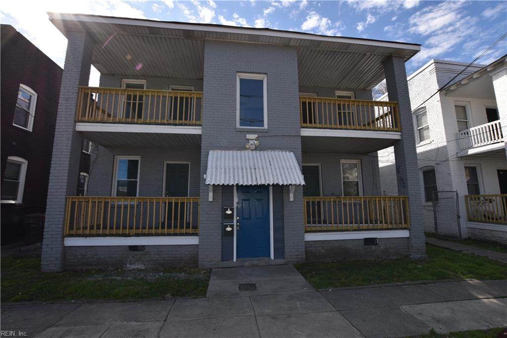 815 35th St - Photo 1