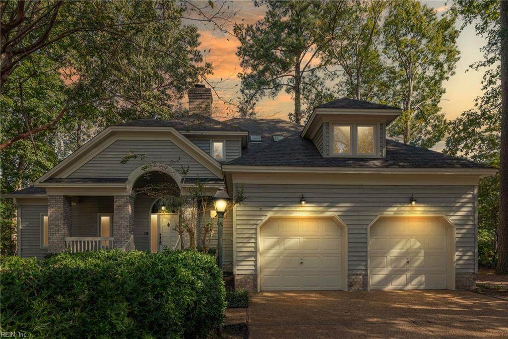 102 Driftwood Ct - Photo 1