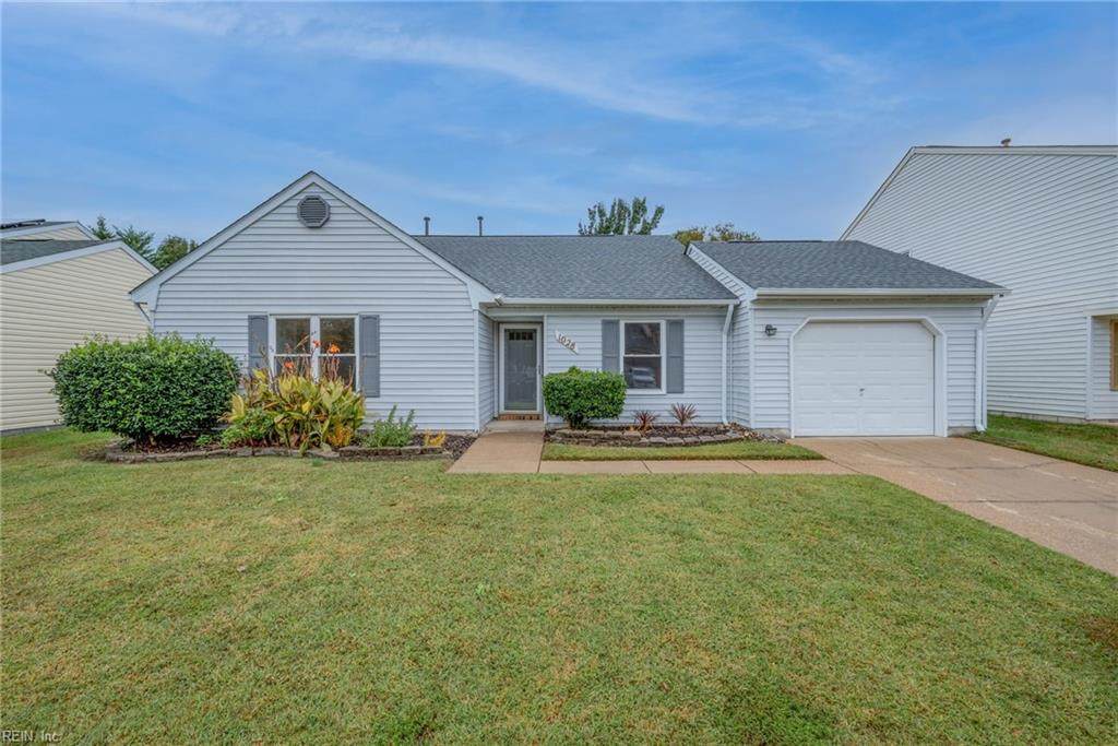 1028 Honeycutt Way - Photo 1