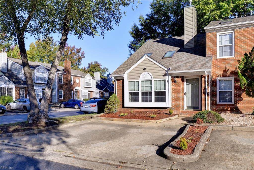 8 Treeclad Pl - Photo 1