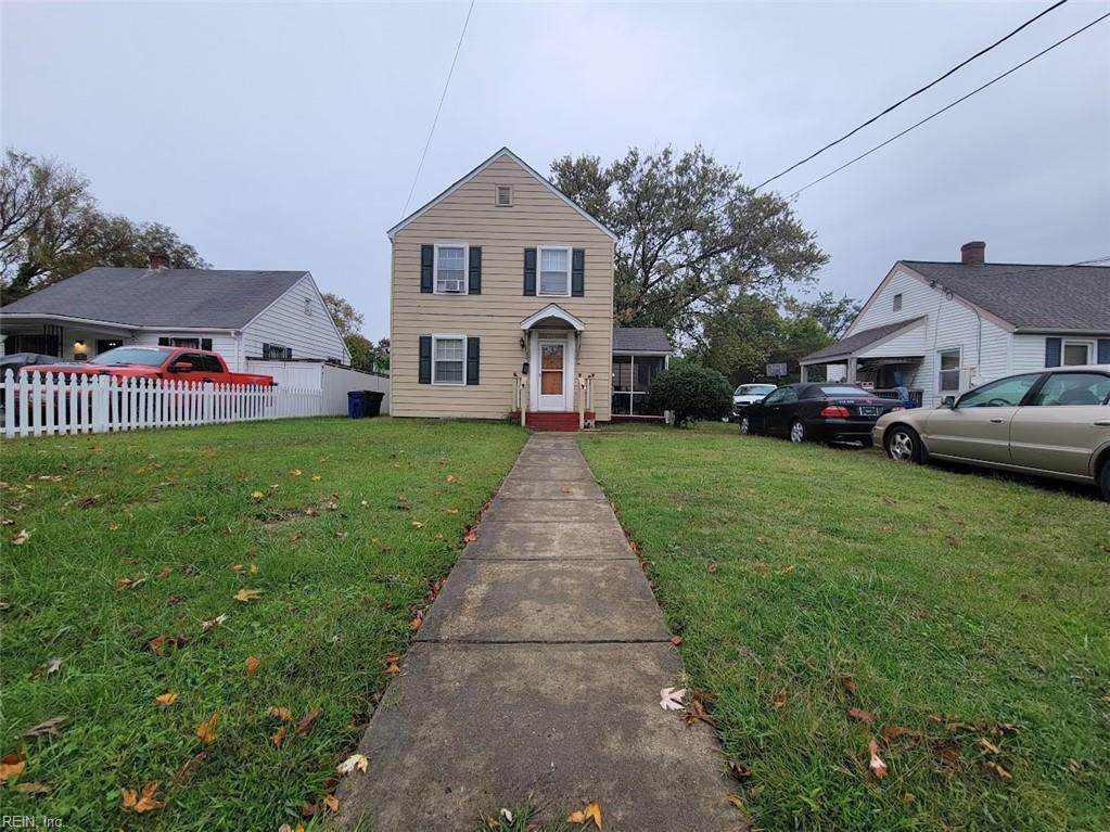 1621 Wickham Ave - Photo 1