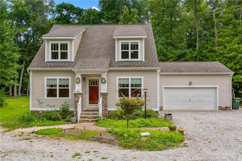 606 Yorkville Rd - Photo 1