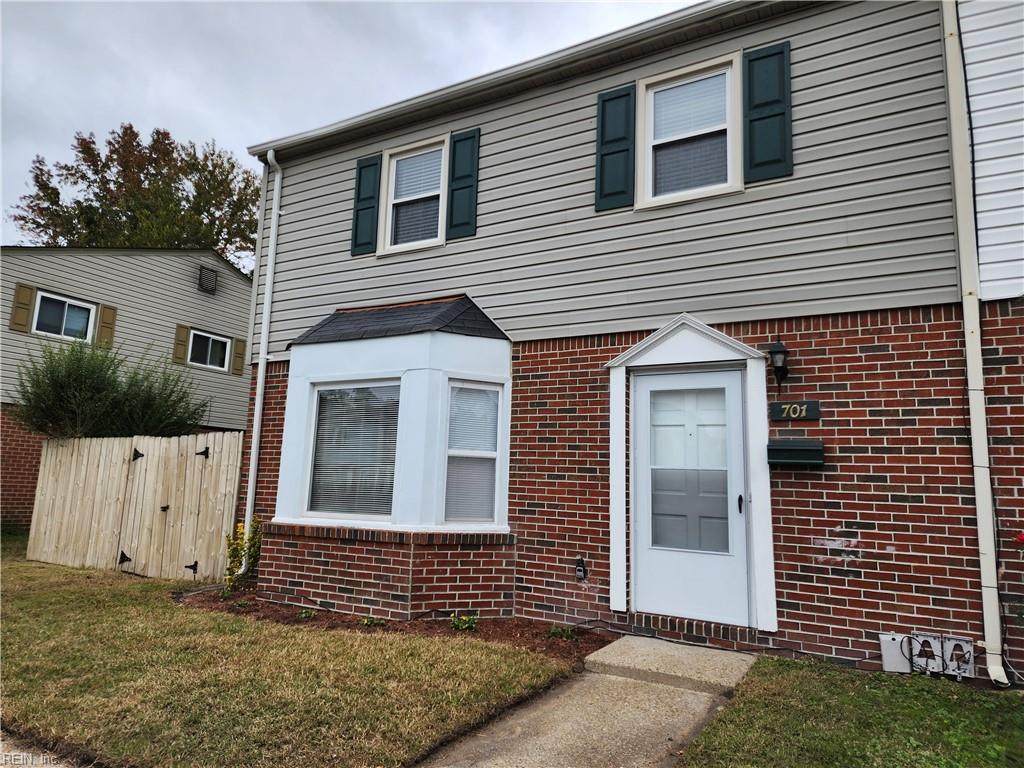 701 Harbour North Dr - Photo 1