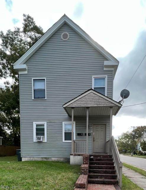 327 30th St - Photo 1