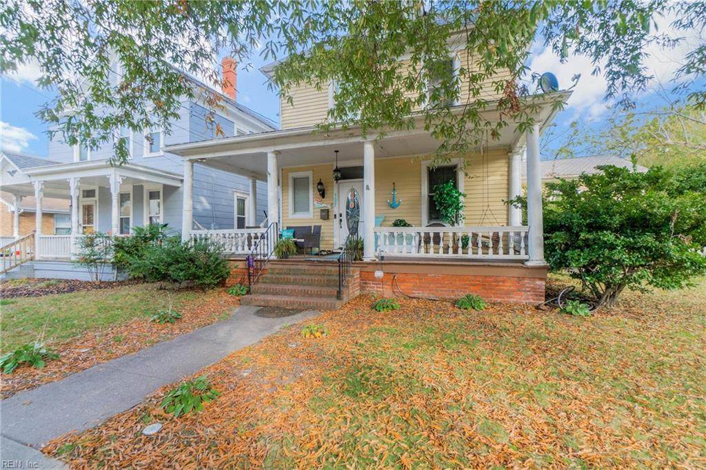 137 Maryland Ave - Photo 1
