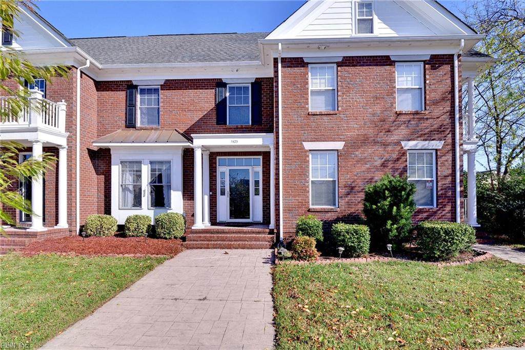 1425 Merrimac Ave - Photo 1