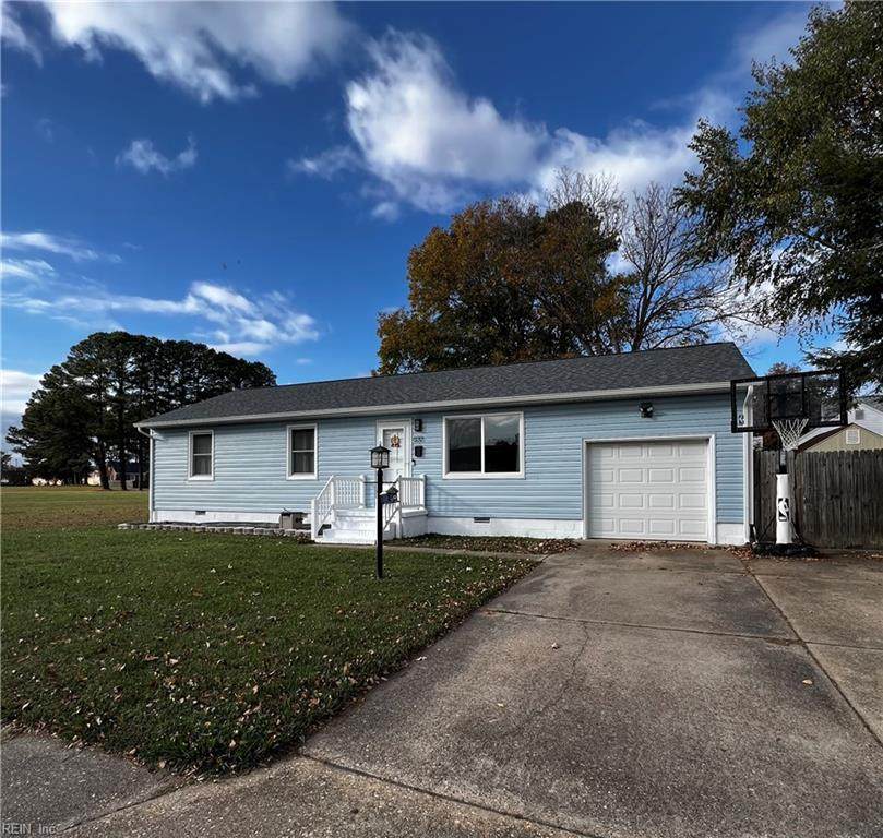 830 Burton St - Photo 1