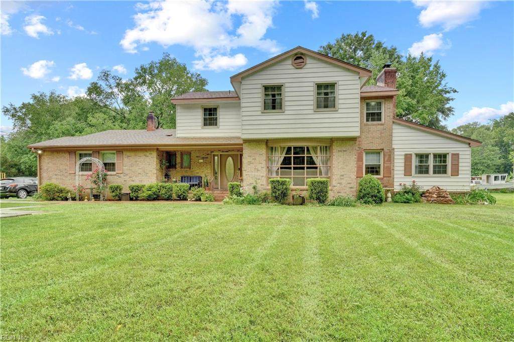 1812 Mount Pleasant Rd - Photo 1