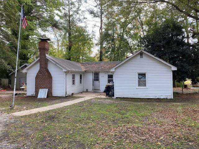 1469 Maharis Rd - Photo 1