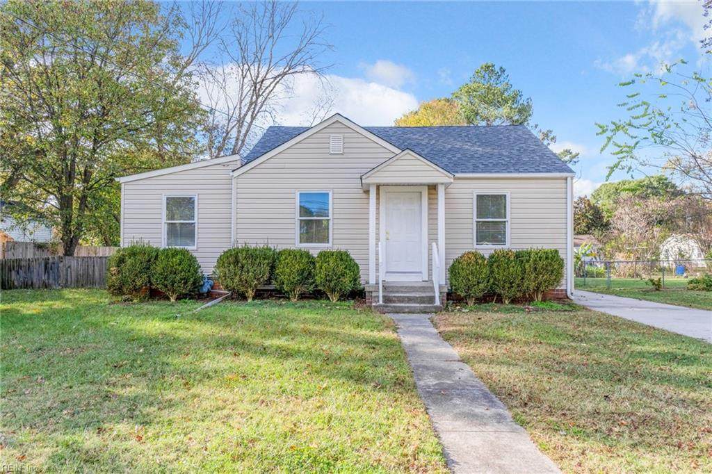 908 Stanley Rd - Photo 1