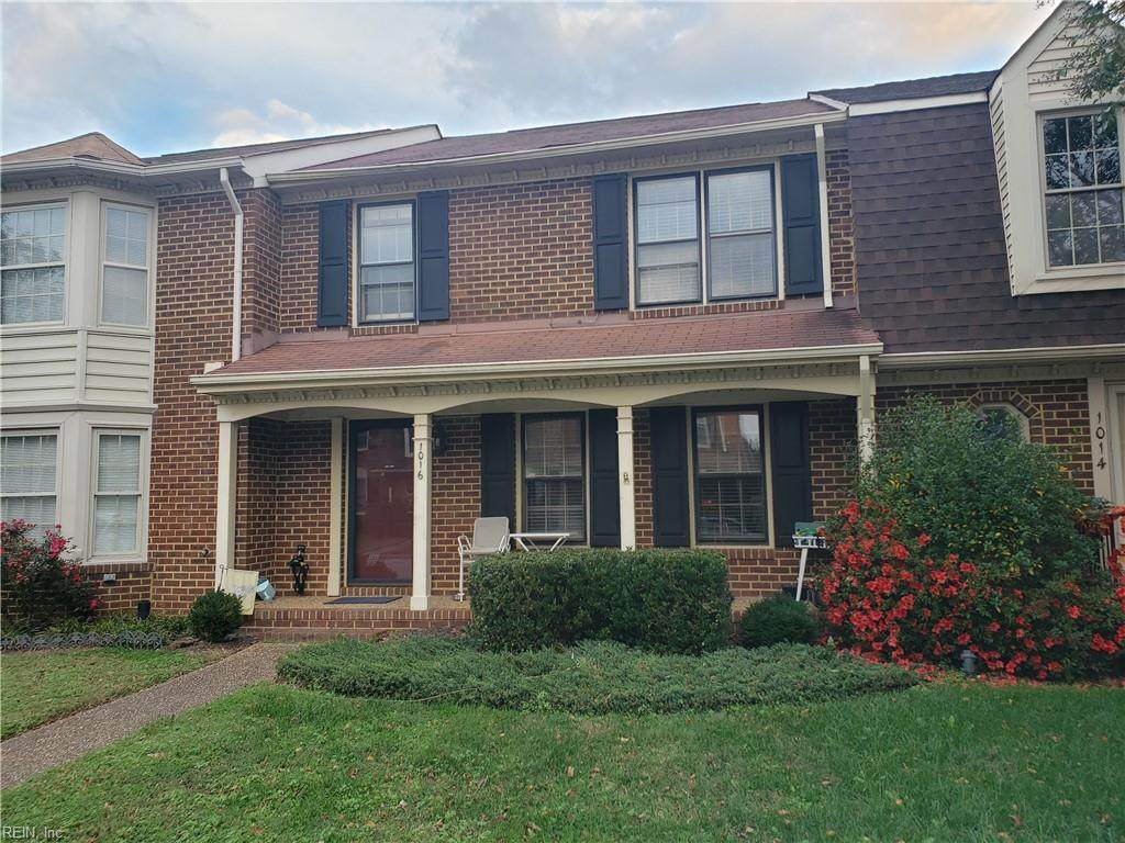 1016 Colonial Meadows Way - Photo 1