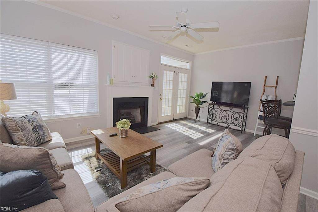2505 Hartley St - Photo 1