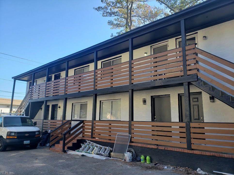 2915 Pleasant Ave - Photo 1