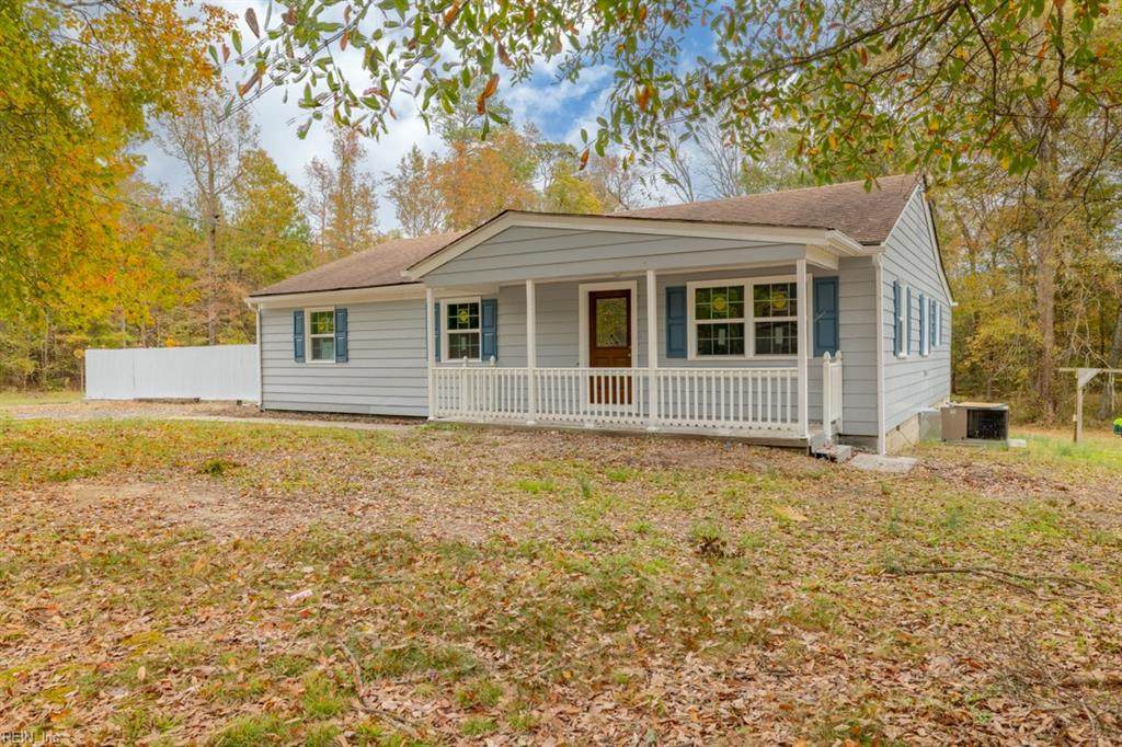 22049 Woods Trl - Photo 1