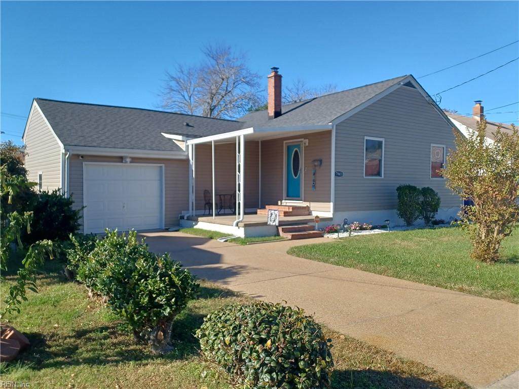 7941 Harold St - Photo 1