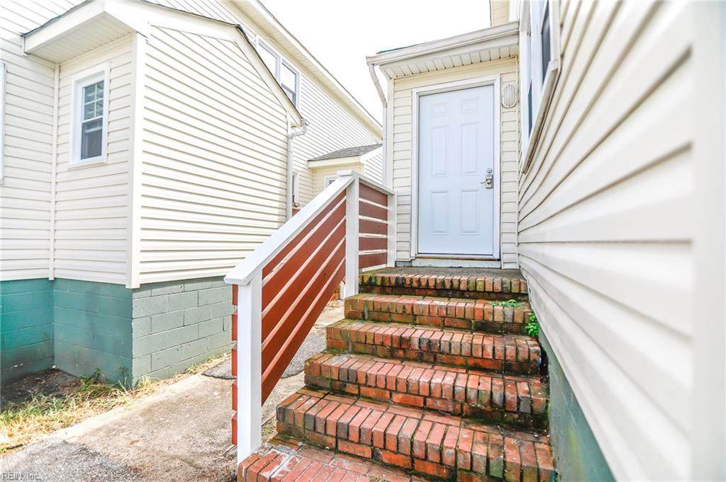 9603 11th Bay St - Photo 1