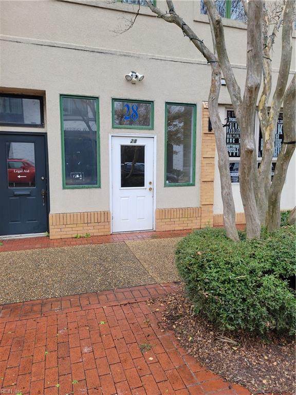 24 Queens Way - Photo 1