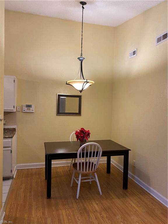 611 Crows Nest Ct - Photo 1