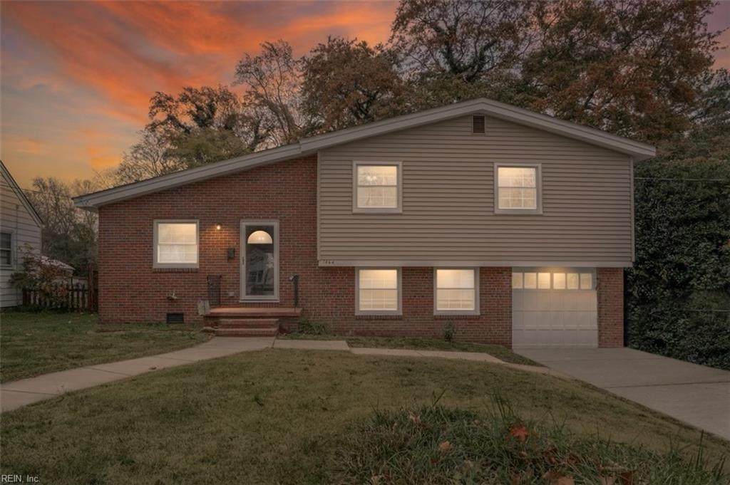 7464 Tapley Ave - Photo 1