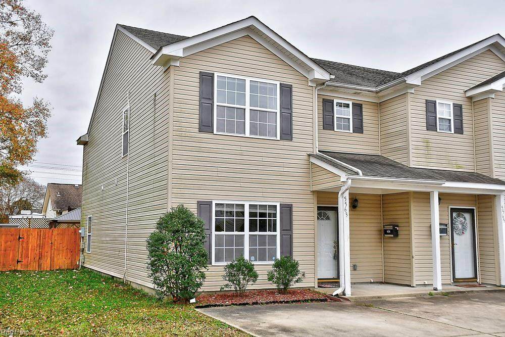 5563 New Colony Dr - Photo 1