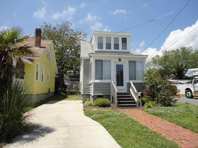 321 First St - Photo 1