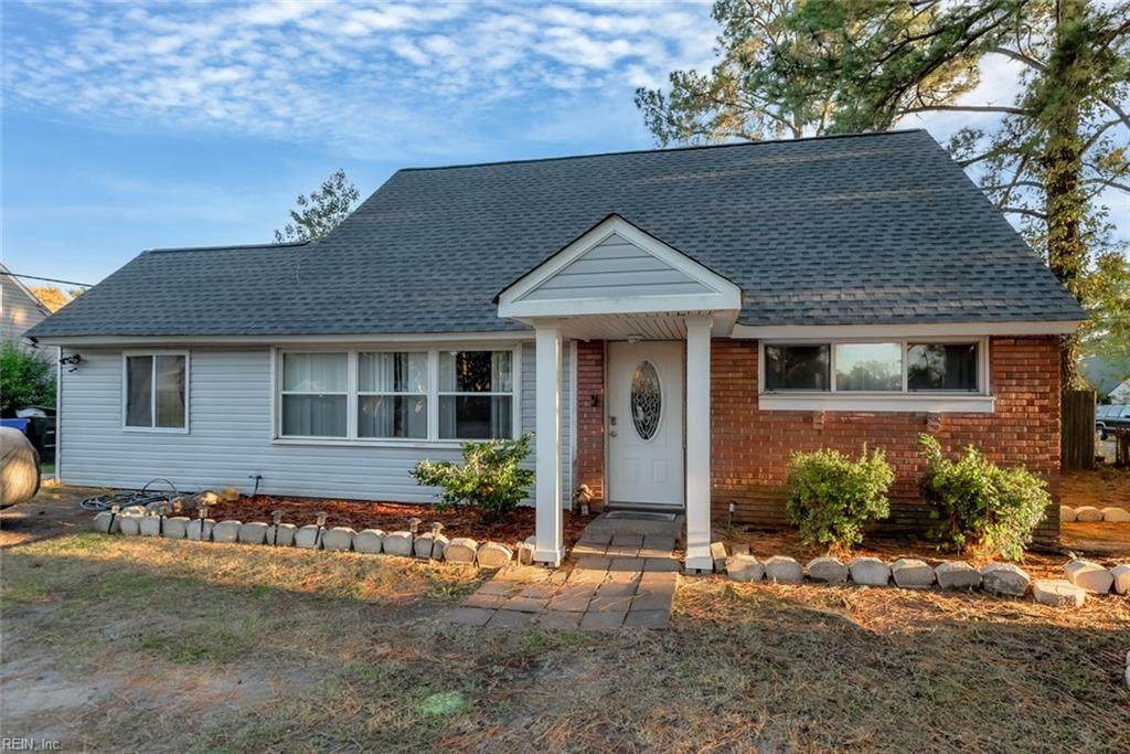 1801 Lakeland Dr - Photo 1