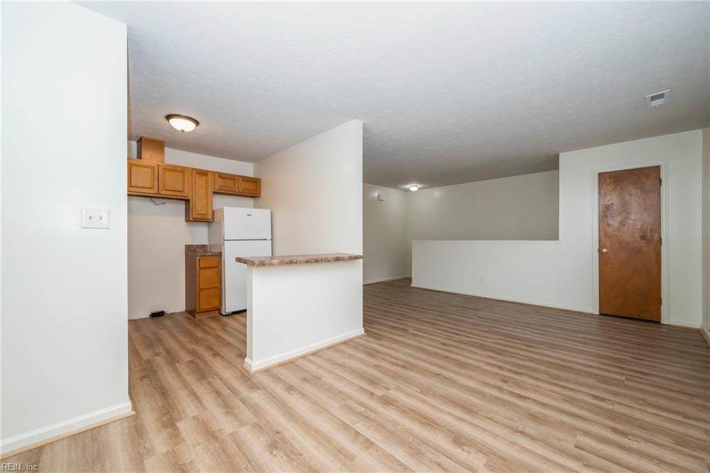 2018 Pembroke Ave - Photo 1
