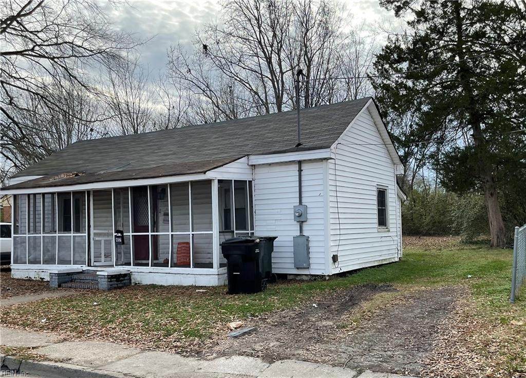 417 Hall St - Photo 1