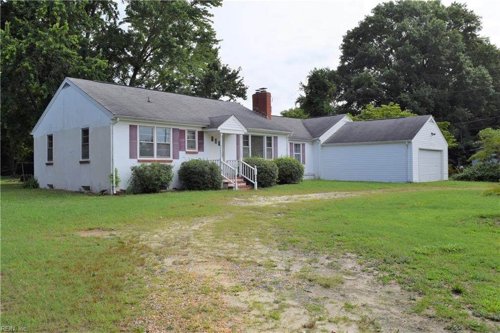 7089 Crewe Rd - Photo 1