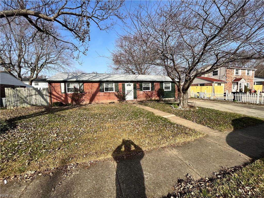 2105 Andrews Blvd - Photo 1