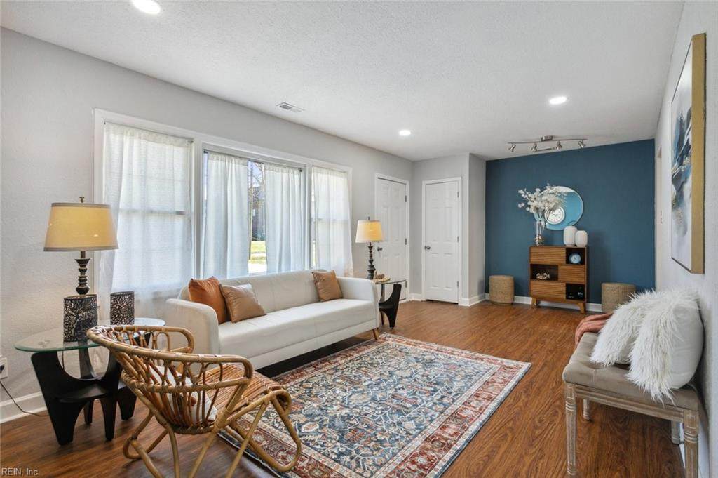 23 Garrow Rd - Photo 1