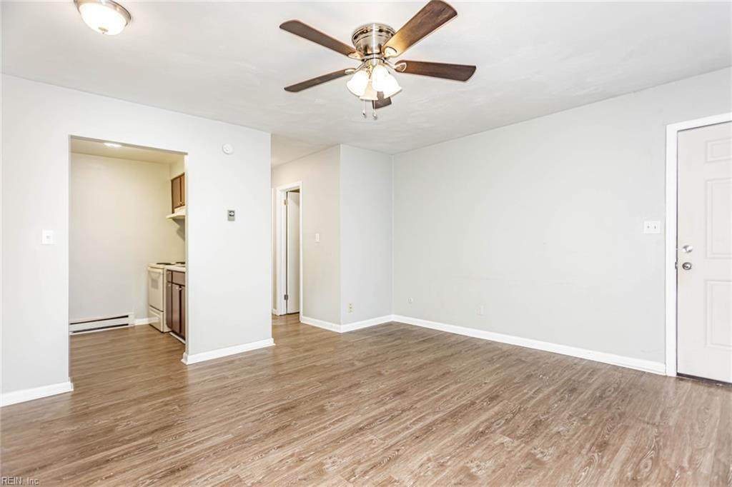 1203 Hillside Ave - Photo 1