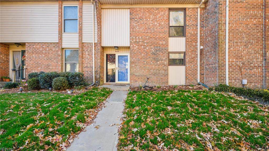 5035 Clairmont Ct - Photo 1