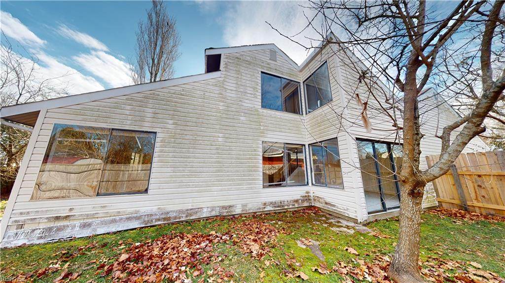 668 Orangewood Dr - Photo 1