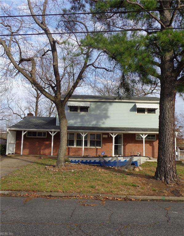 2329 Ardmore Ave - Photo 1