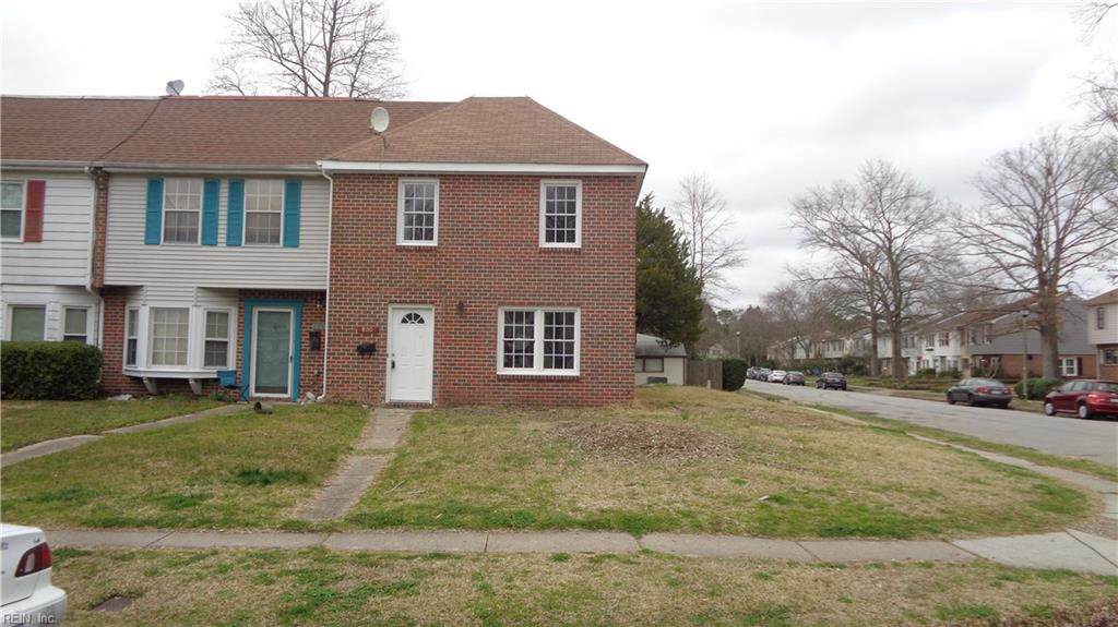 800 Westminster Ln - Photo 1