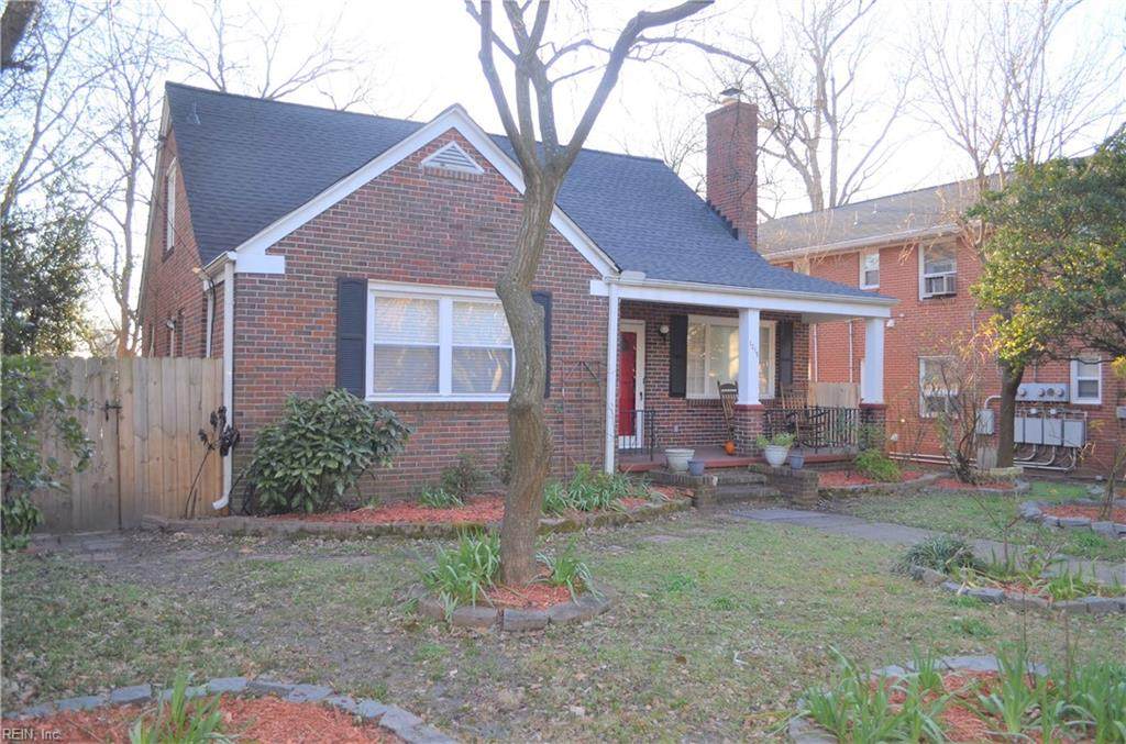 1215 Redgate Ave - Photo 1