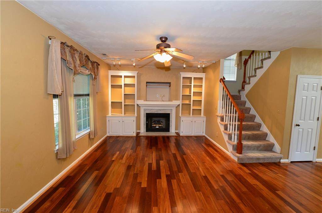 505 Lynnfield Rd - Photo 1
