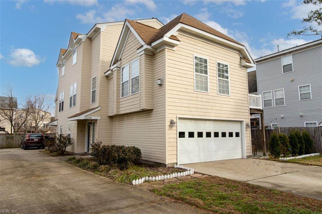 2204 Berrie Cir - Photo 1