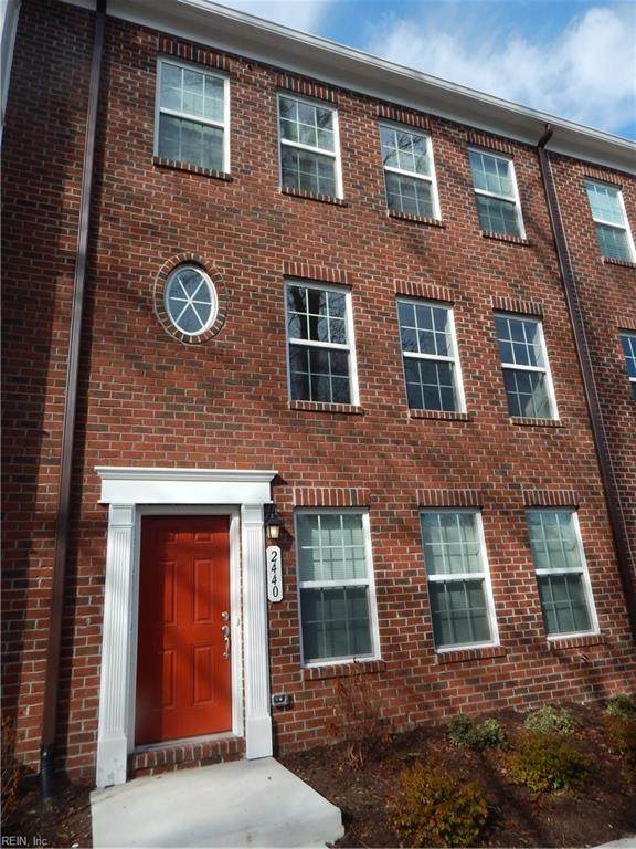 2440 Dunning Arch - Photo 1